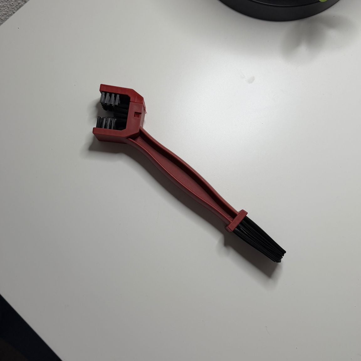 Chain Brush